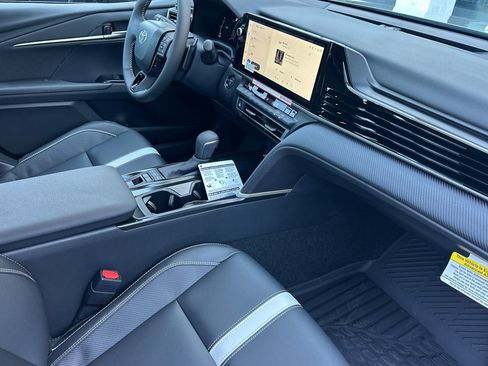 Certified 2026 Toyota Camry SE w/ Multimedia Upgrade Package FWD image 15