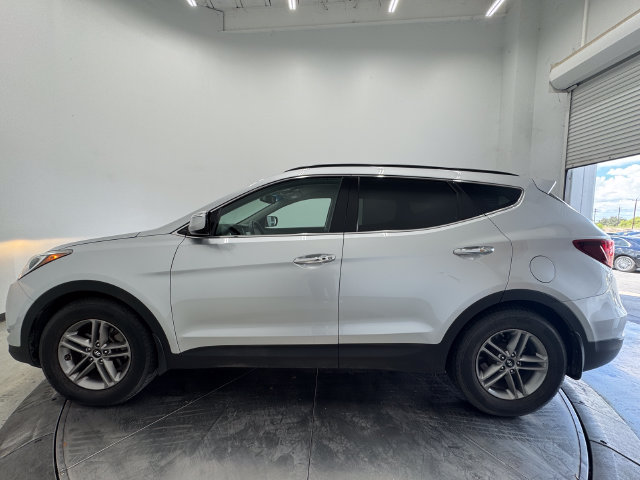 Used 2018 Hyundai Santa Fe Sport FWD image 16