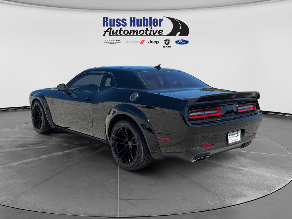 Used 2022 Dodge Challenger R/T Scat Pack RWD image 3