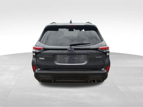 Used 2025 Subaru Forester Sport AWD/4WD image 5