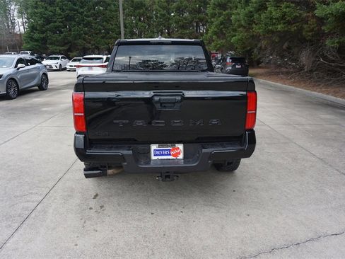 Used 2025 Toyota Tacoma SR5 image 22