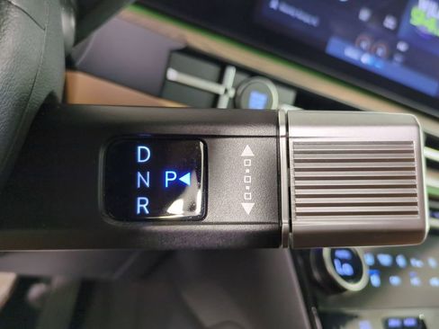 Used 2025 Hyundai Santa Fe Limited image 22