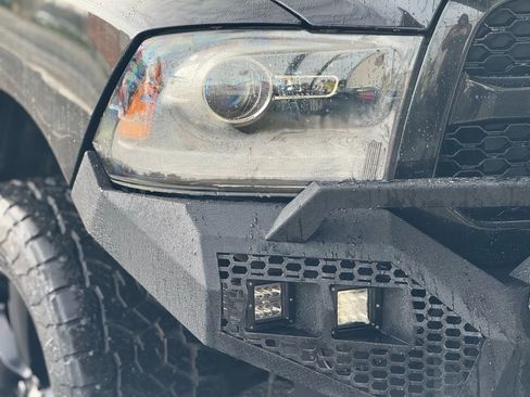 Used 2015 RAM 1500 Express w/ Black Ram 1500 Express Group image 9