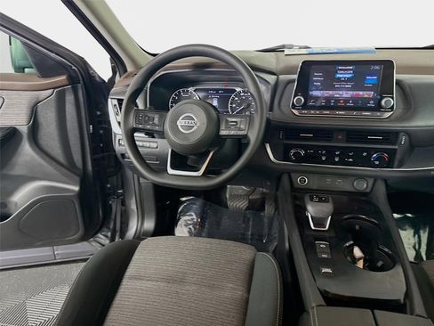 Used 2021 Nissan Rogue S FWD image 22