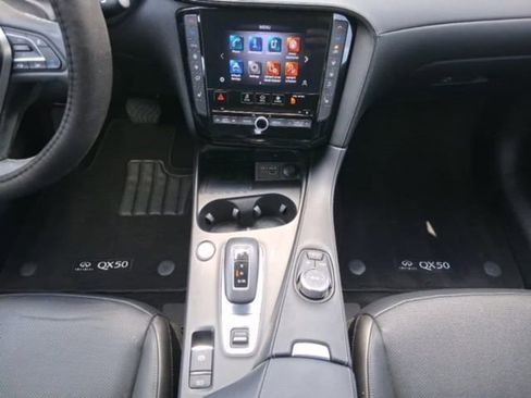 Used 2024 INFINITI QX50 Luxe image 14