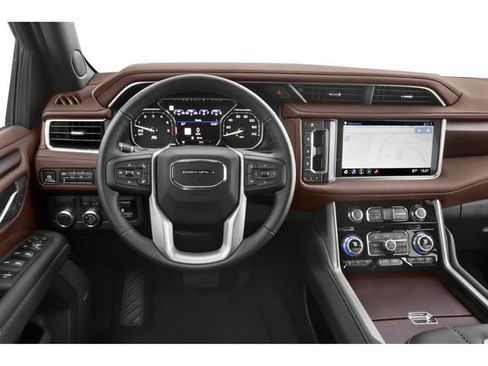 Used 2022 GMC Yukon Denali w/ Denali Premium Package AWD/4WD image 4