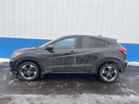 Used 2018 Honda HR-V EX image 3