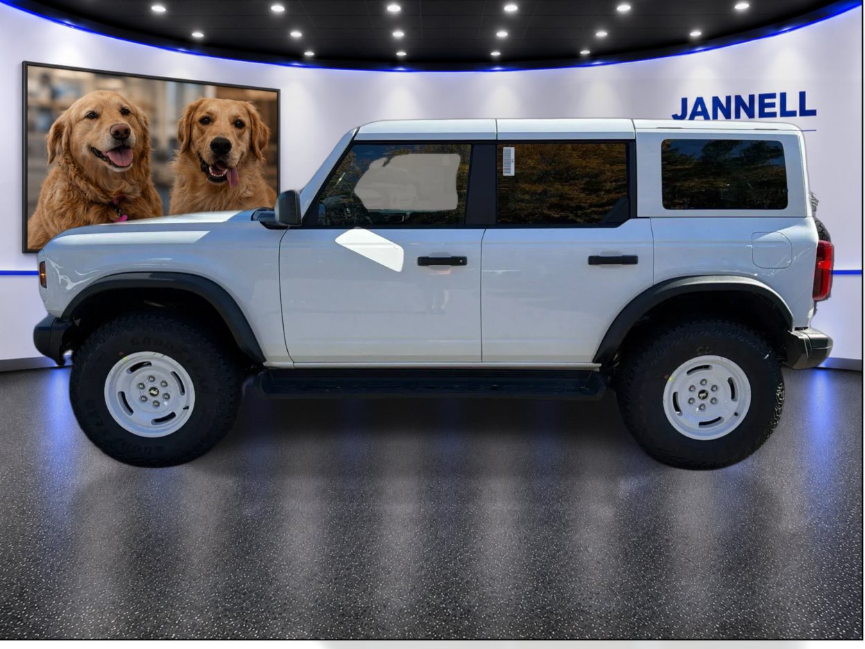 New 2026 Ford Bronco Heritage Edition AWD/4WD image 9