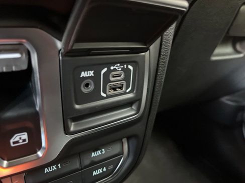 New 2026 Jeep Wrangler Rubicon AWD/4WD image 40