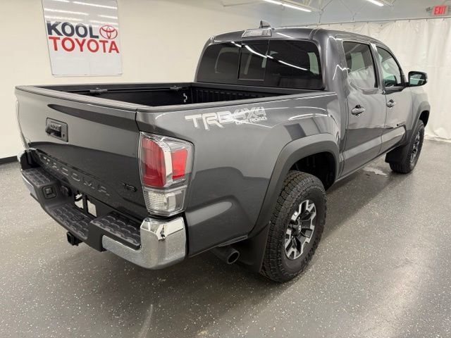 Used 2023 Toyota Tacoma TRD Off-Road AWD/4WD image 2