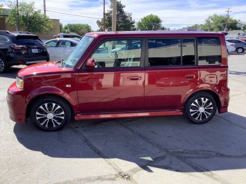 Used 2006 Scion xB FWD image 18
