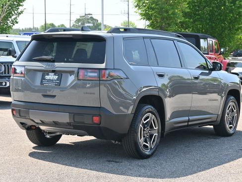 New 2026 Jeep Cherokee Laredo AWD/4WD image 10