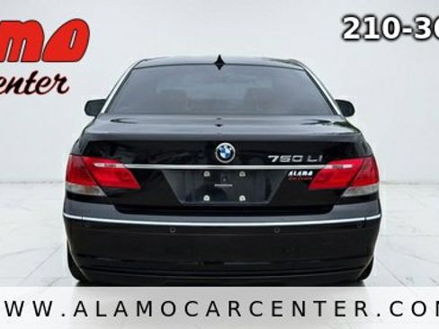 Used 2008 BMW 750Li w/ Luxury Seating Pkg RWD image 4