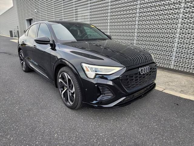 Used 2024 Audi Q8 e-tron Premium Plus w/ Premium Plus Package AWD/4WD image 1