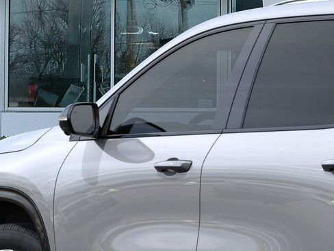 New 2026 Buick Enclave Sport Touring w/ LPO, Floor Liner Package image 14