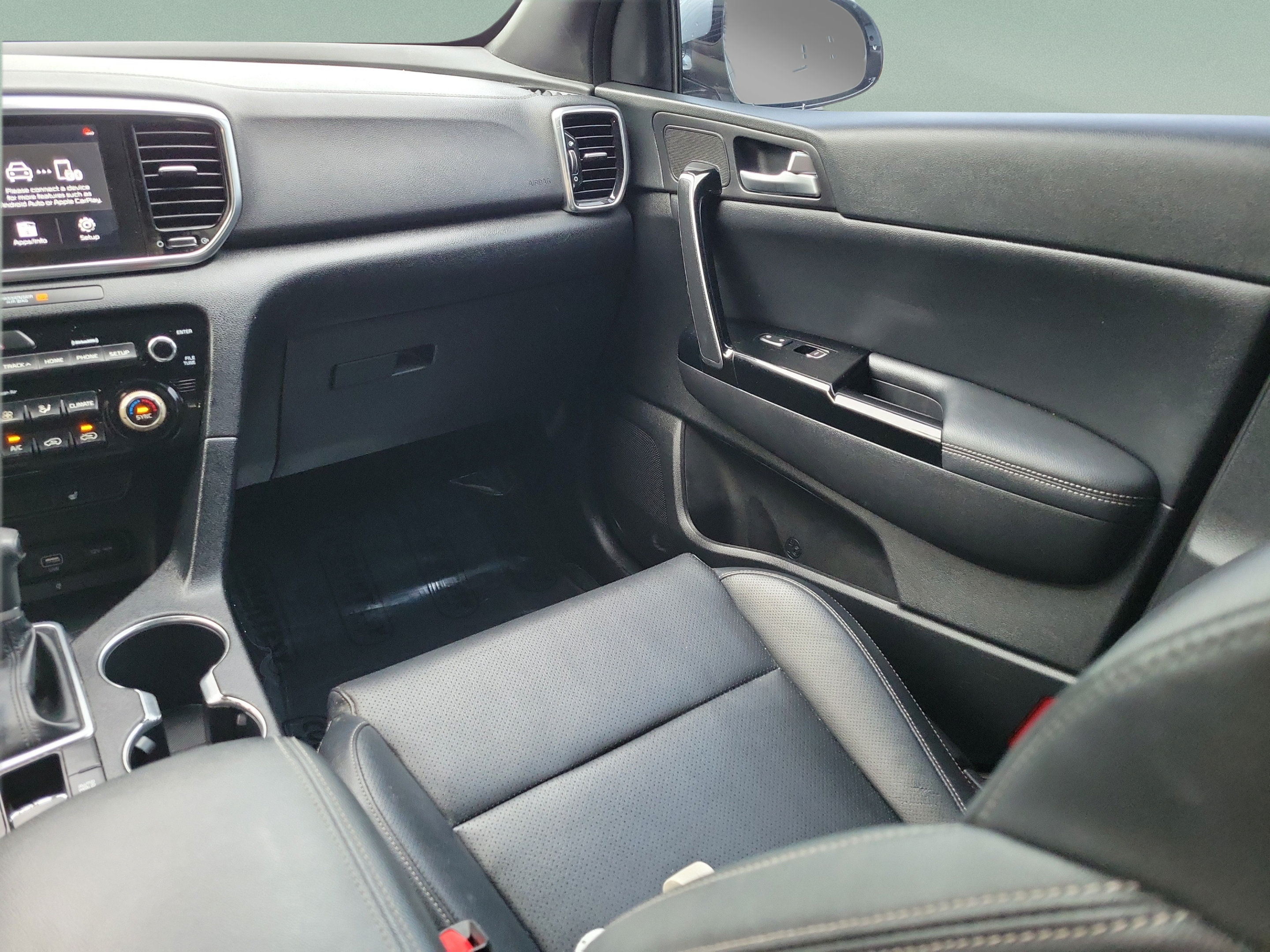Used 2020 Kia Sportage S w/ Option Group 020 FWD image 11
