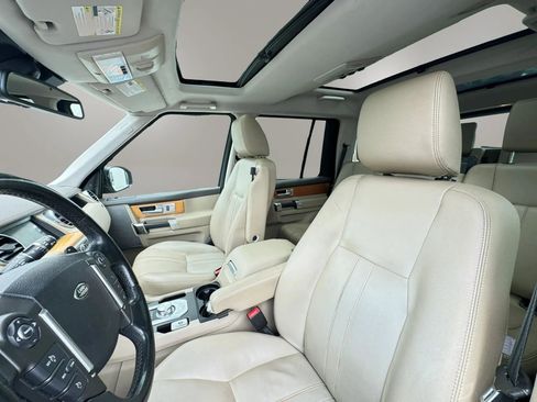 Used 2015 Land Rover LR4 HSE AWD/4WD image 11