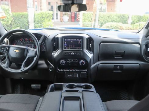 Used 2025 Chevrolet Silverado 1500 Custom w/ Turbomax Blackout Package AWD/4WD image 23