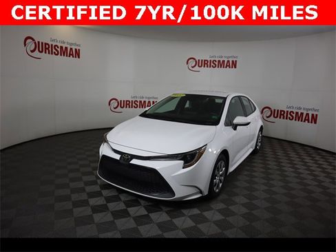 Used 2022 Toyota Corolla LE image 2