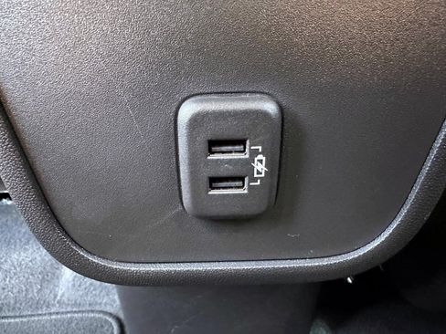 Used 2023 Chevrolet Equinox LS w/ LS Convenience Package AWD/4WD image 14