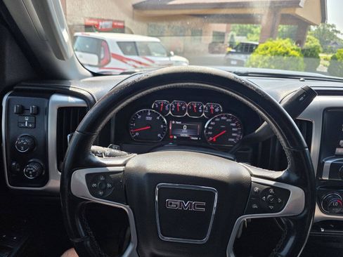 Used 2015 GMC Sierra 2500 SLE AWD/4WD image 16
