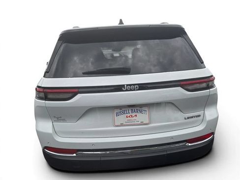 Used 2025 Jeep Grand Cherokee Limited RWD image 20
