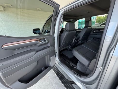 Used 2025 GMC Sierra 1500 Denali w/ Denali Reserve Package AWD/4WD image 20