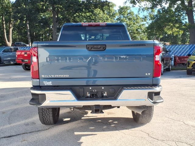 Used 2026 Chevrolet Silverado 2500 LT w/ All Star Edition AWD/4WD image 7