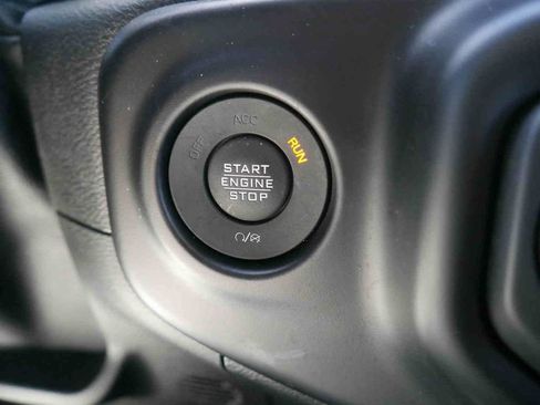 Used 2021 Jeep Gladiator Rubicon w/ Uconnect 4C Nav & Sound Group AWD/4WD image 33