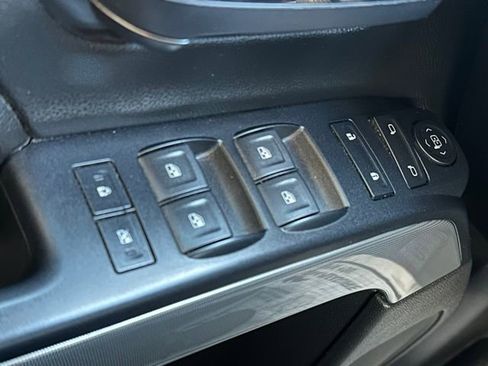 Used 2018 Chevrolet Silverado 1500 LT w/ All Star Edition image 16