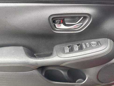Used 2026 Honda HR-V Sport image 32