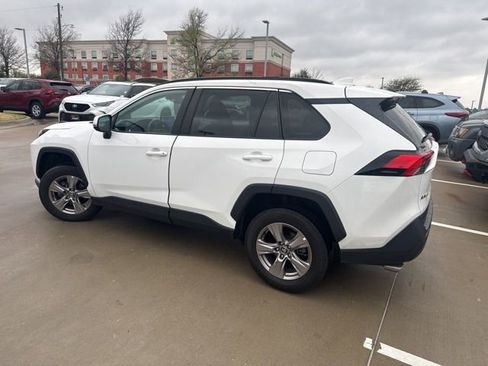 Used 2024 Toyota RAV4 XLE image 5