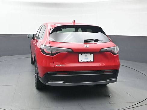 Certified 2025 Honda HR-V EX-L image 5