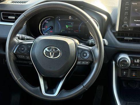 Used 2019 Toyota RAV4 XSE AWD/4WD image 14
