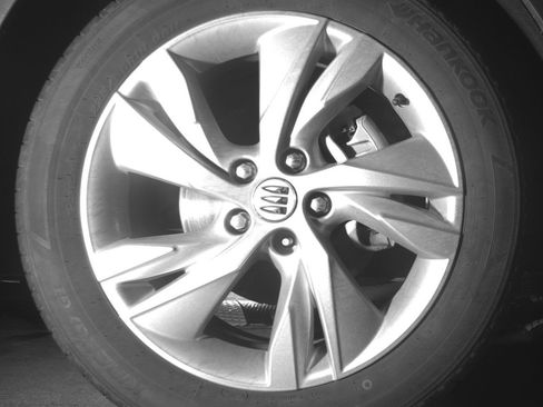 Used 2025 Buick Encore GX Preferred FWD image 12