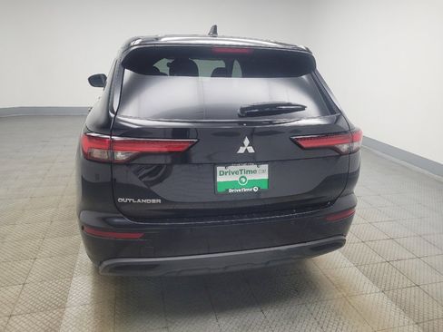 Used 2023 Mitsubishi Outlander ES image 6