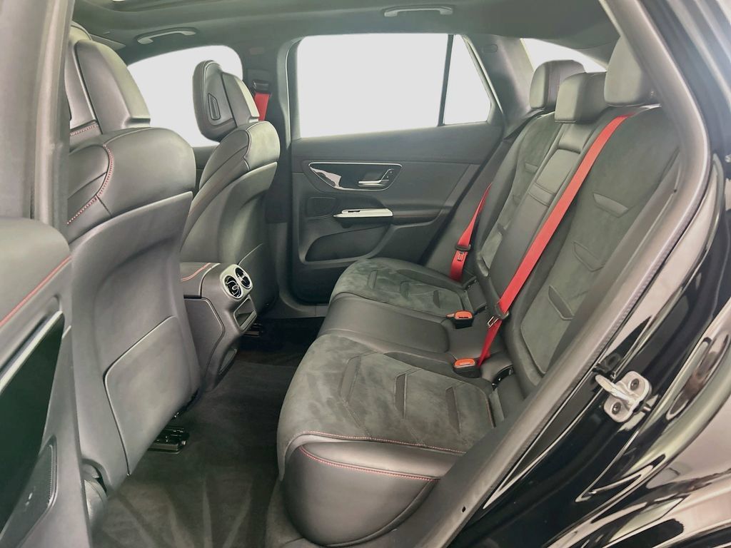 Used 2026 Mercedes-Benz GLC 43 AMG 4MATIC image 20