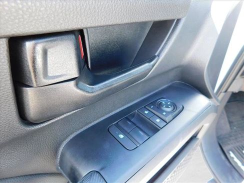 Used 2026 Toyota Tacoma SR RWD image 21