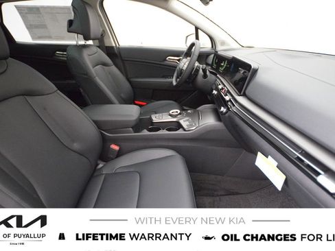 New 2026 Kia Sportage EX image 16