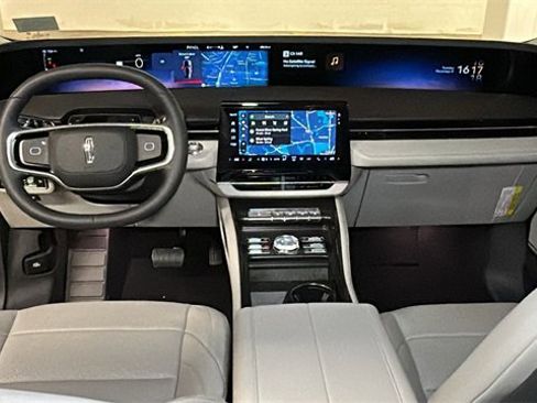 New 2026 Lincoln Nautilus Premier w/ Equipment Group 102A image 30