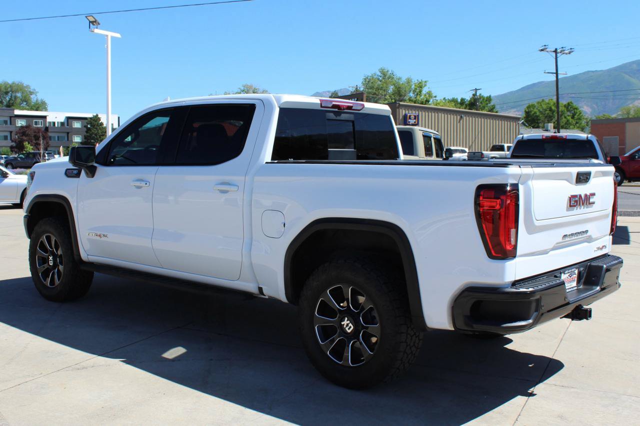 Used 2024 GMC Sierra 1500 AT4X AWD/4WD image 11