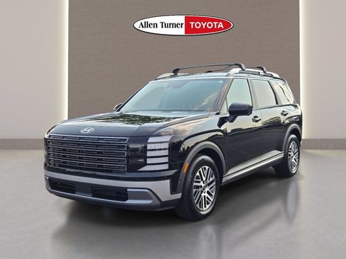 Used 2026 Hyundai Palisade SEL FWD image 4