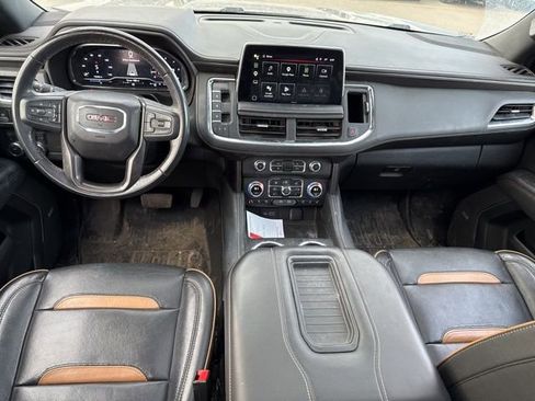 Used 2023 GMC Yukon AT4 w/ Technology Package image 18
