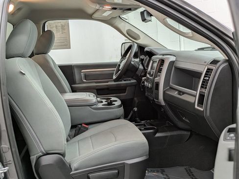 Used 2016 RAM 2500 Tradesman w/ Chrome Appearance Group AWD/4WD image 27