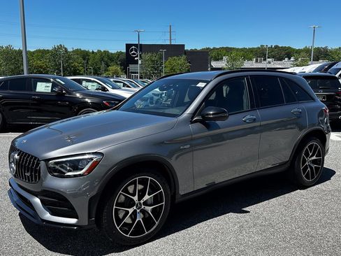 Certified 2021 Mercedes-Benz GLC 43 AMG 4MATIC image 4