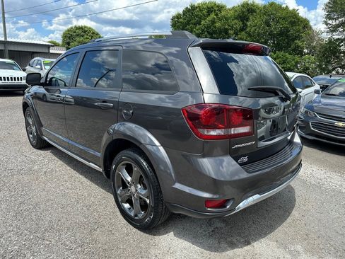 Used 2015 Dodge Journey Crossroad w/ Flexible Seating Group FWD image 4