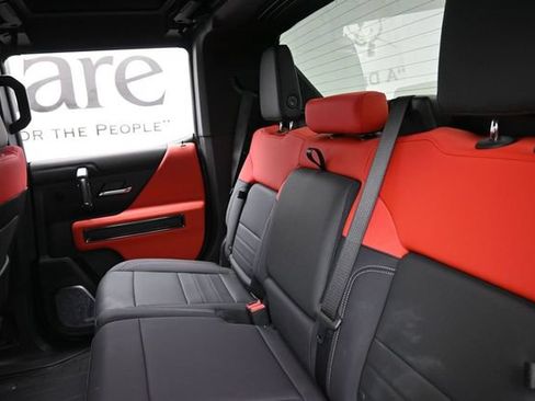Used 2026 GMC Hummer EV 4x4 Crew Cab w/ Carbon Fiber Edition Package image 21
