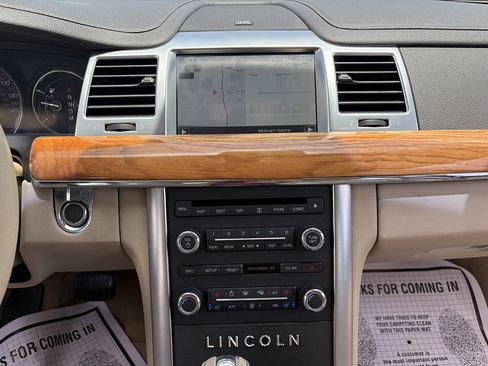 Used 2011 Lincoln MKS w/ 102A Rapid Spec Order Code FWD image 24