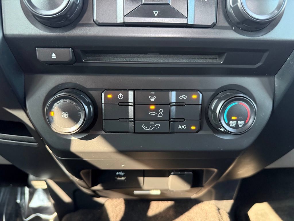Used 2017 Ford F150 XL w/ Equipment Group 101A Mid AWD/4WD image 35