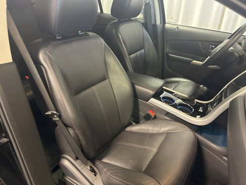 Used 2011 Ford Edge Limited w/ 302A Rapid Spec Order Code image 16